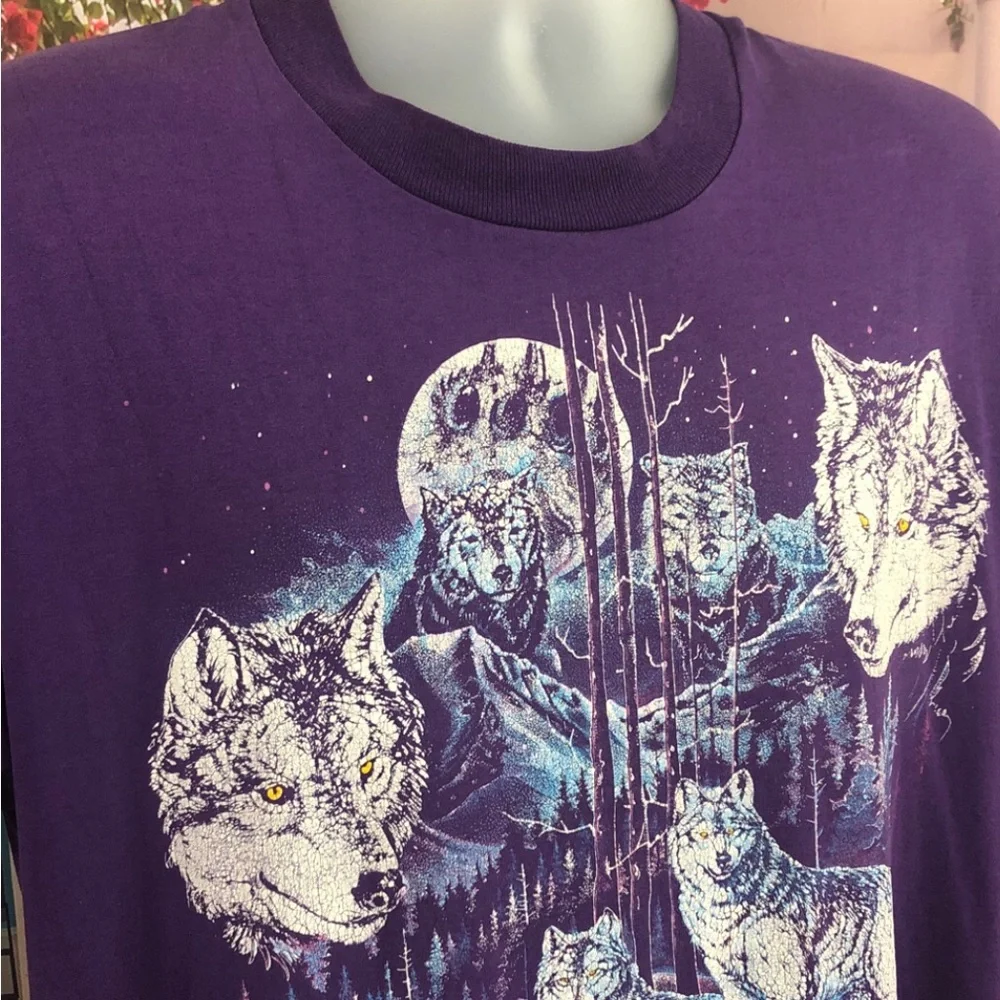 Vintage Wolf Pack Purple Graphic T- Shirt